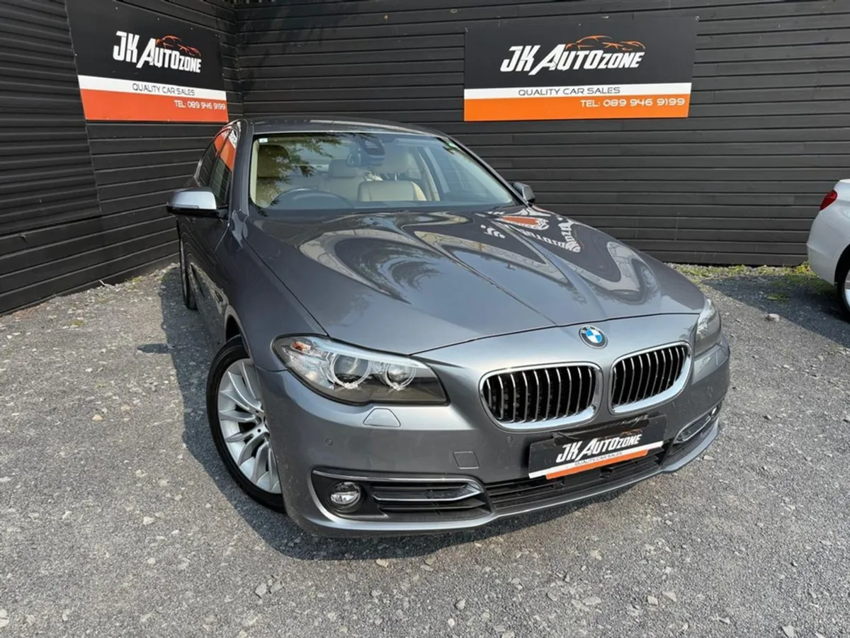 BMW 5 Series 2.0 Luxury 523D - Image 1