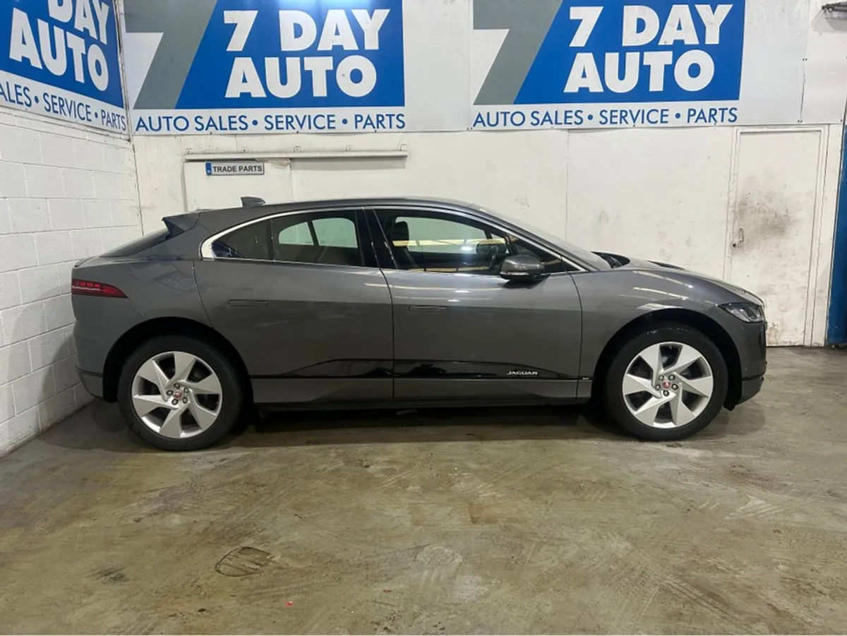 Jaguar I-PACE Ev400 SE 400PS 5DR A - Image 3