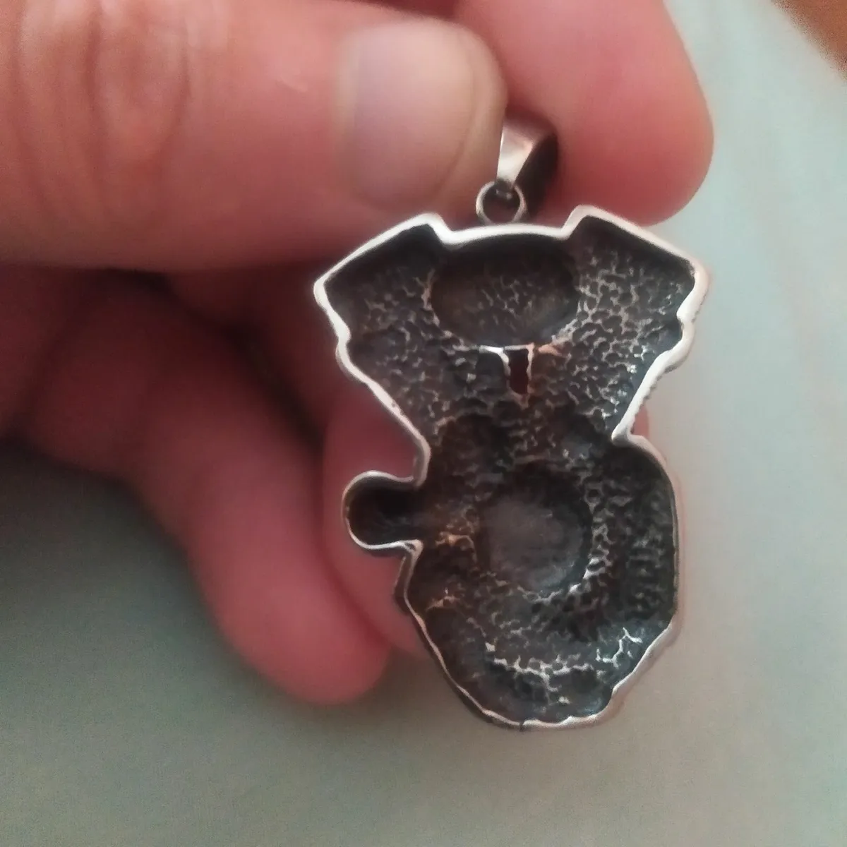 Harley Davidson v twin pendant.   Import USA - Image 3