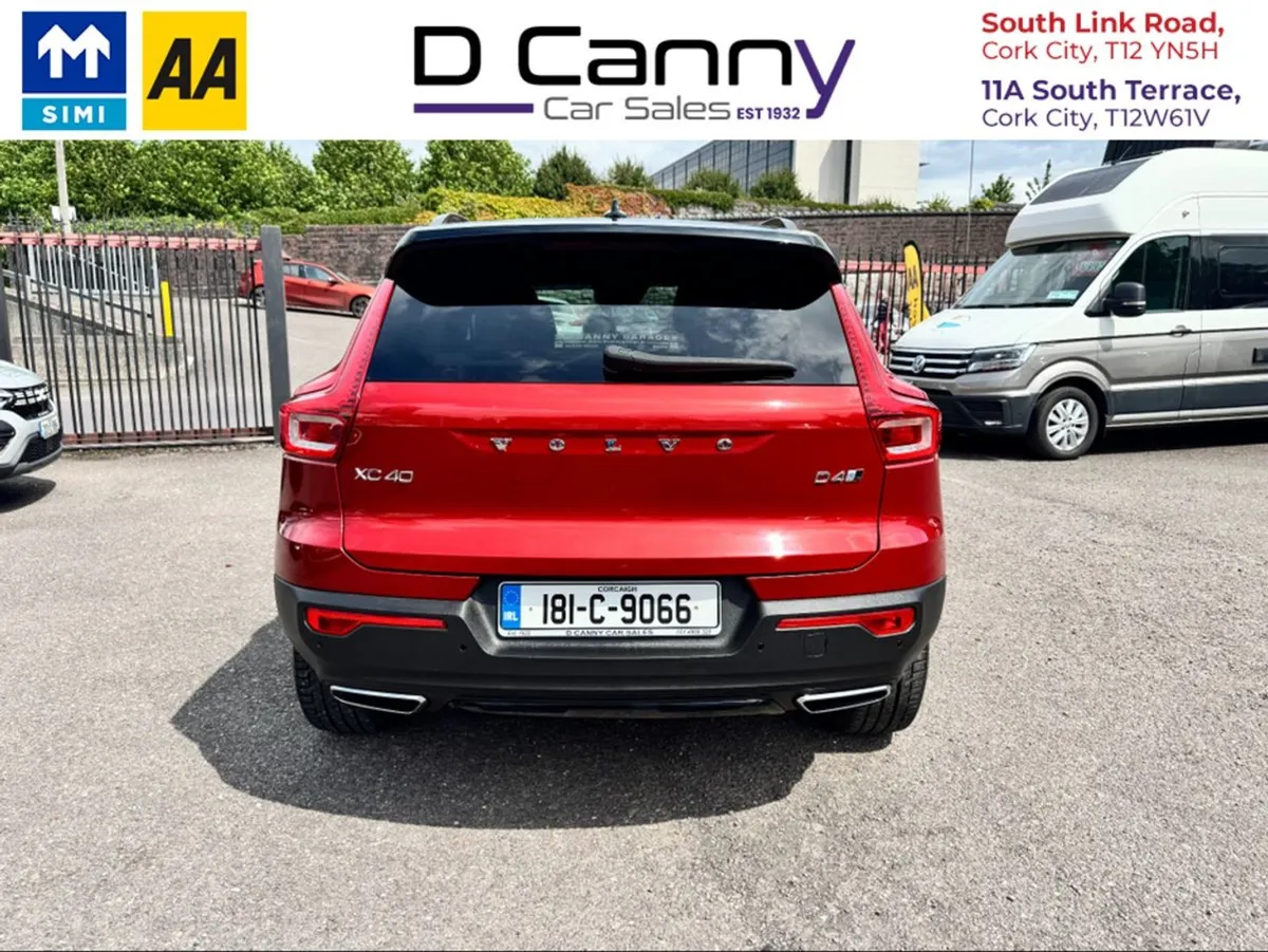 Volvo XC40 D4 AWD R-design 5DR Auto - Image 3