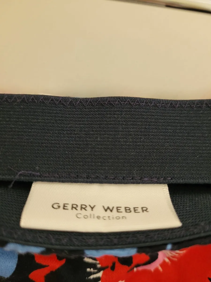 Womens Skirt Gerry Weber Size 14 - Image 2