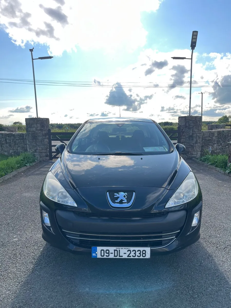 Peugeot 308 2009 - Image 2