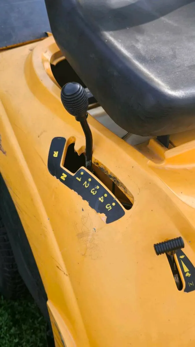 Stiga ride on mower - Image 3