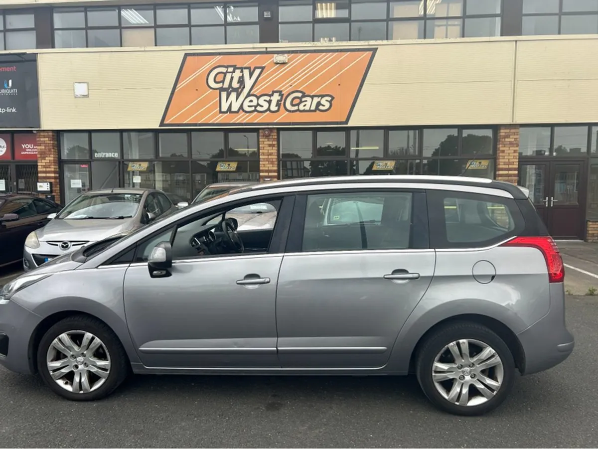 Peugeot 5008 Automatic///only 82000KLMS With Full - Image 1