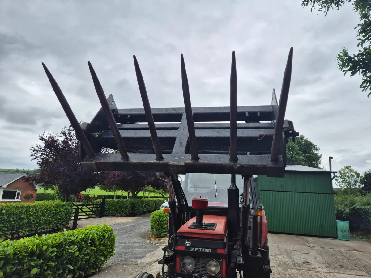 Zetor 7211 1988 - Image 2