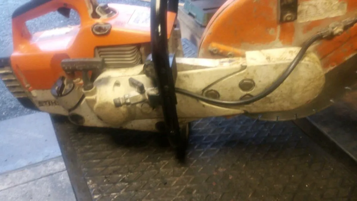 STIHL TS400 CONSAW €270 - Image 3
