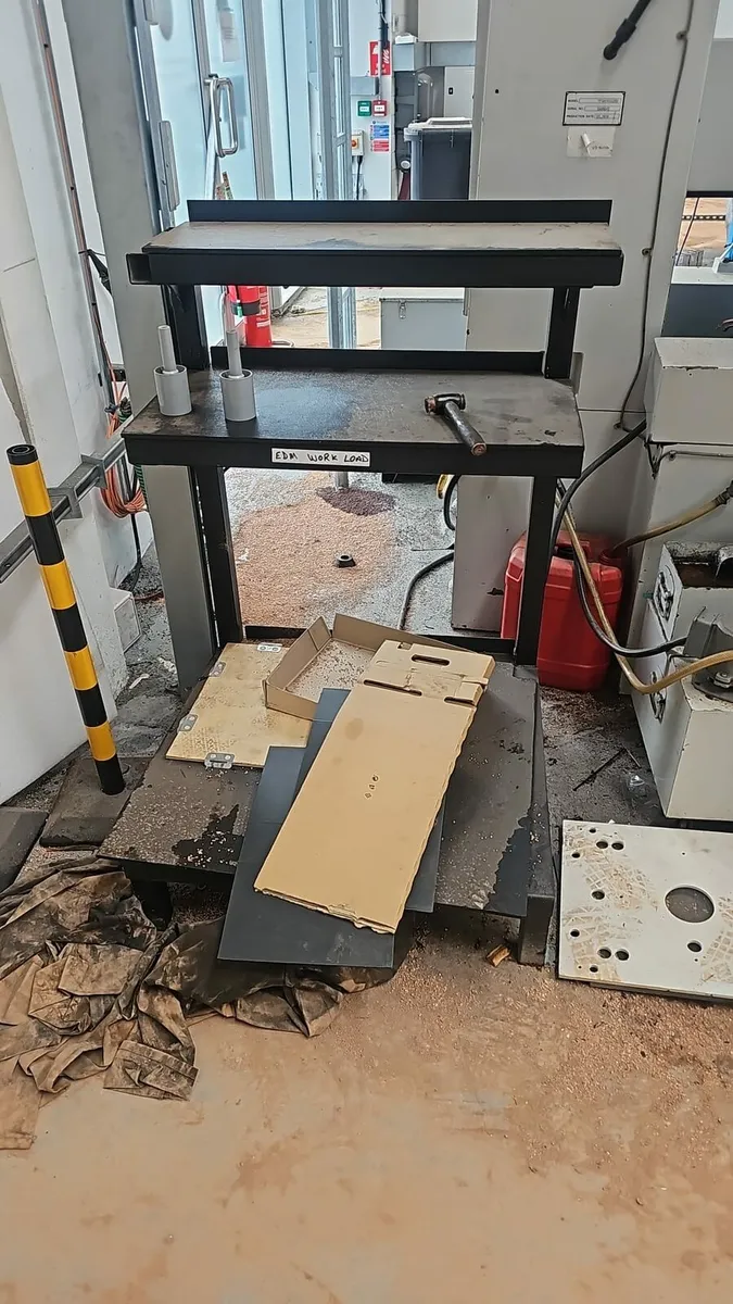 Steel strong stand