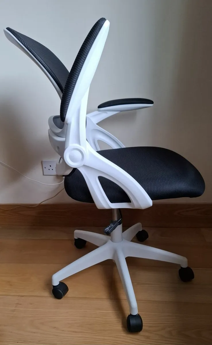 Office/desk Chair - Image 4
