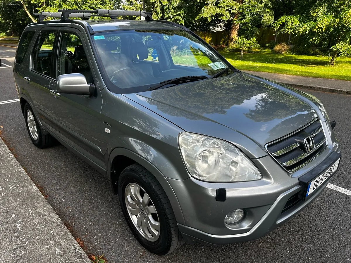 06 Honda CR-V Petrol 4x4 Exec NCT 1/26 €1,495** - Image 1
