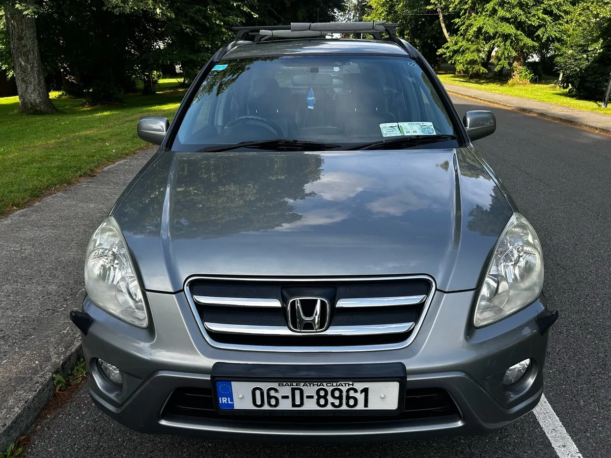 06 Honda CR-V Petrol 4x4 Exec NCT 1/26 €1,495** - Image 3