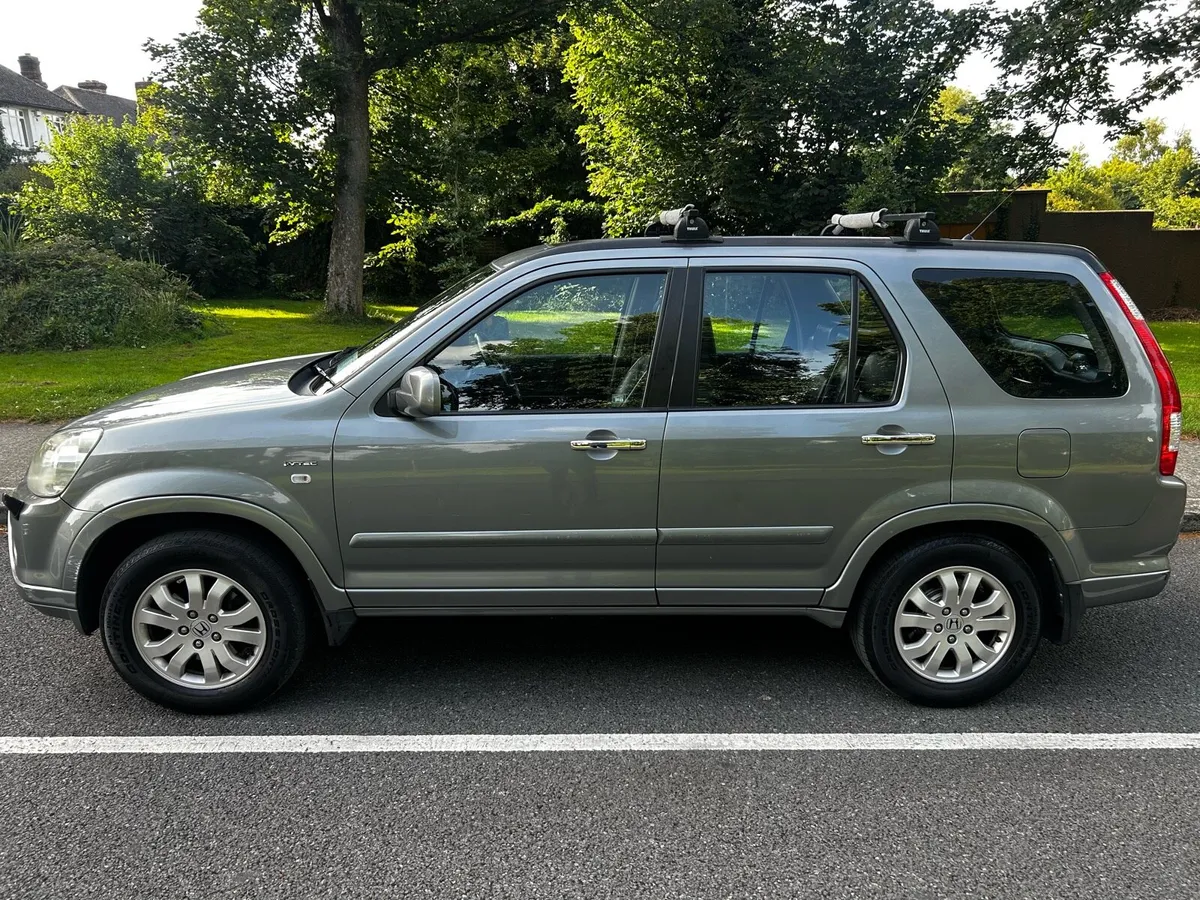 06 Honda CR-V Petrol 4x4 Exec NCT 1/26 €1,495** - Image 4
