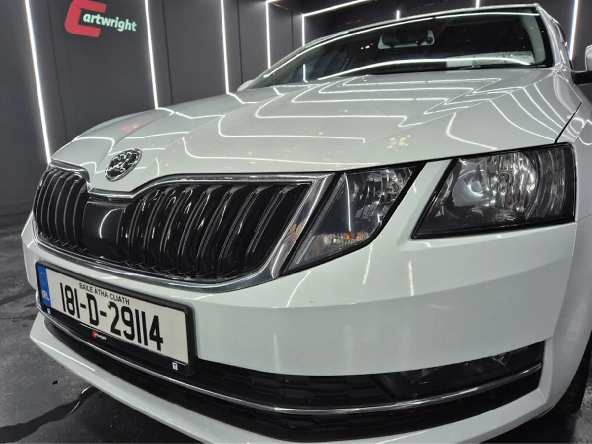 Skoda Octavia Style 1.6 TDI 115HP 4DR - Image 3