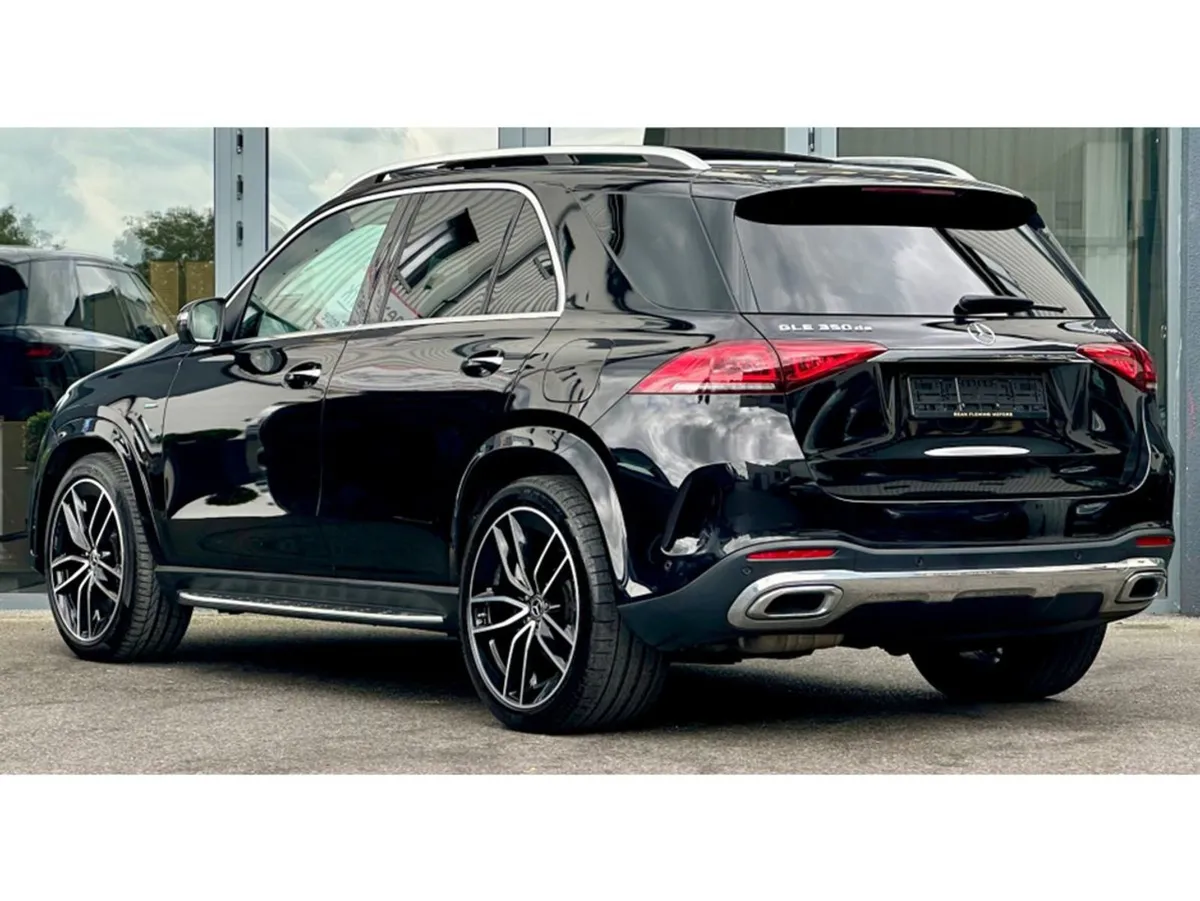 Mercedes-Benz GLE-Class Premium Plus/ Low KM / 35 - Image 3