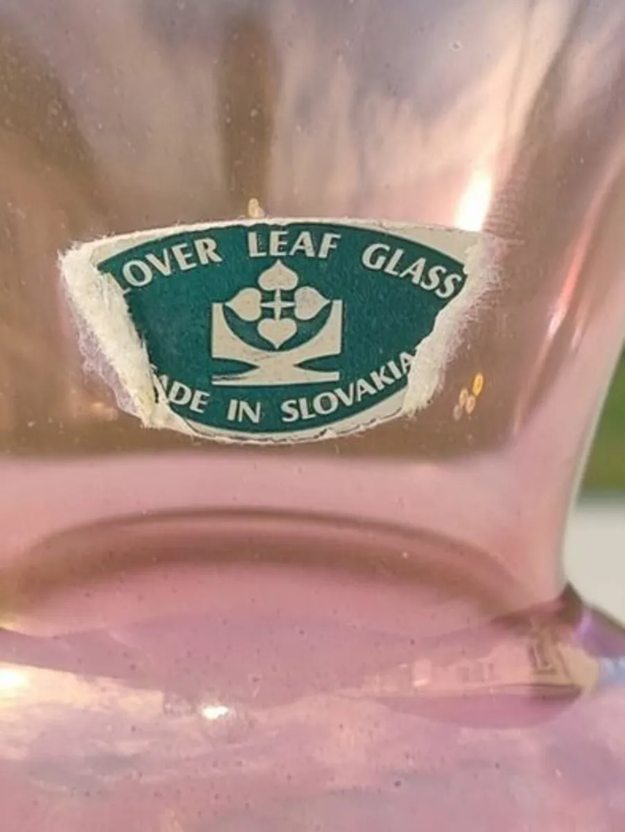 Vintage CLOVER LEAF GLASS vase from Slovakia - Image 3