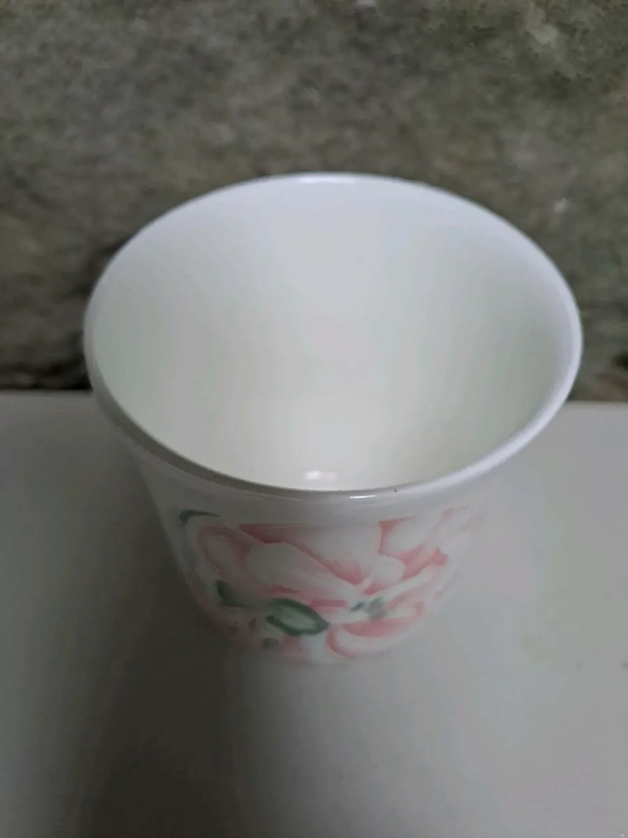Royal Doulton  posy vase or cup - Image 2
