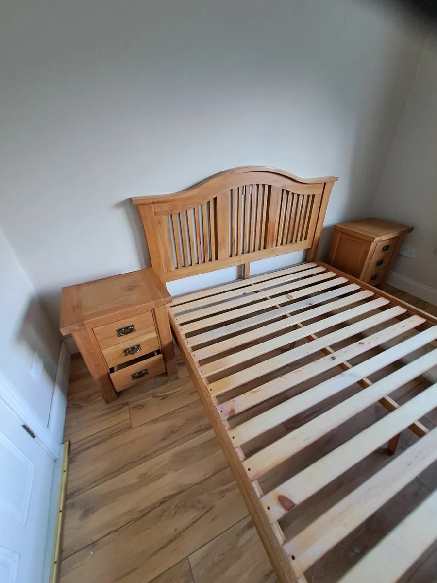 Bedroom furniture - Image 3
