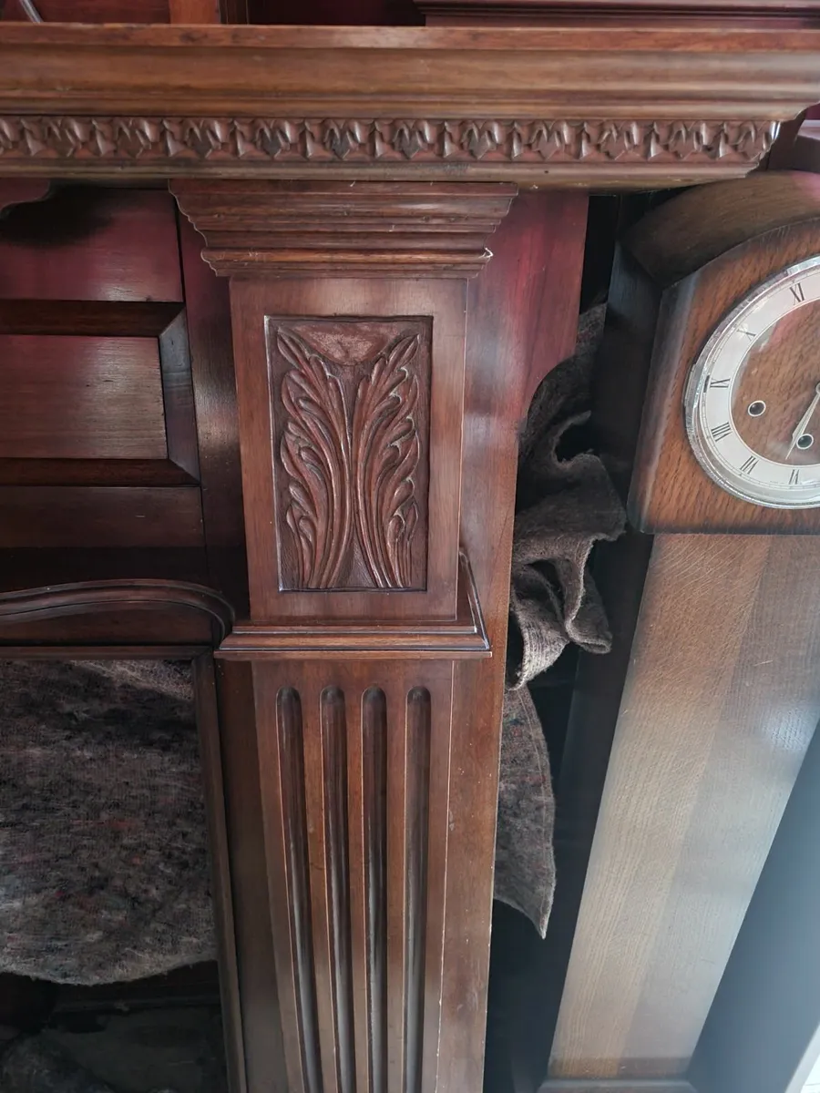 LARGE ANTIQUE MAHOGANY FIREPLACE - Image 2