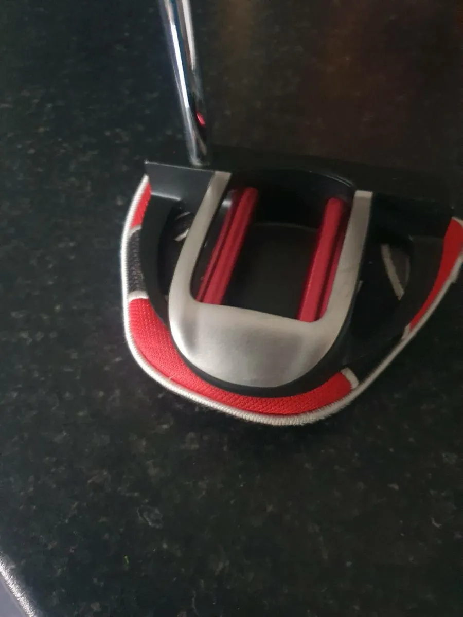 NEARLY NEW PUTTER - Image 2