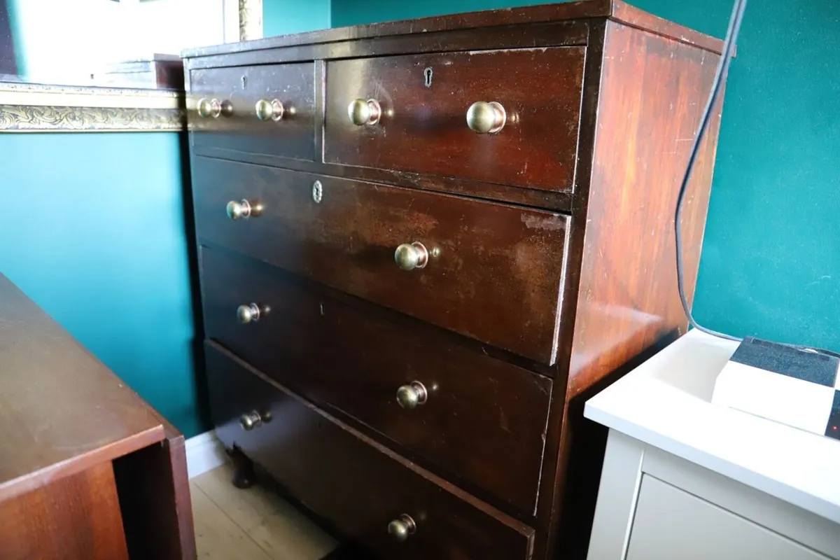 chest of drawers - Image 2