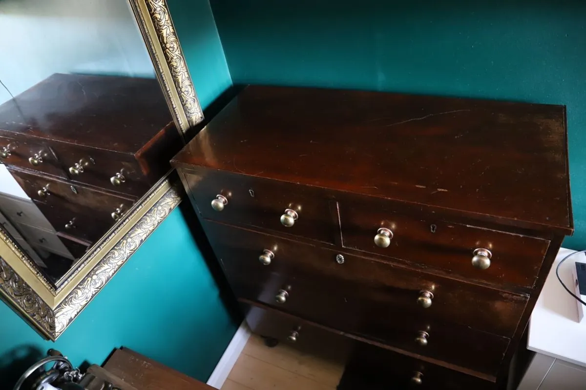 chest of drawers - Image 3