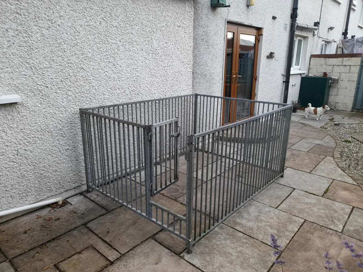 Enclosure for dogs - Image 3