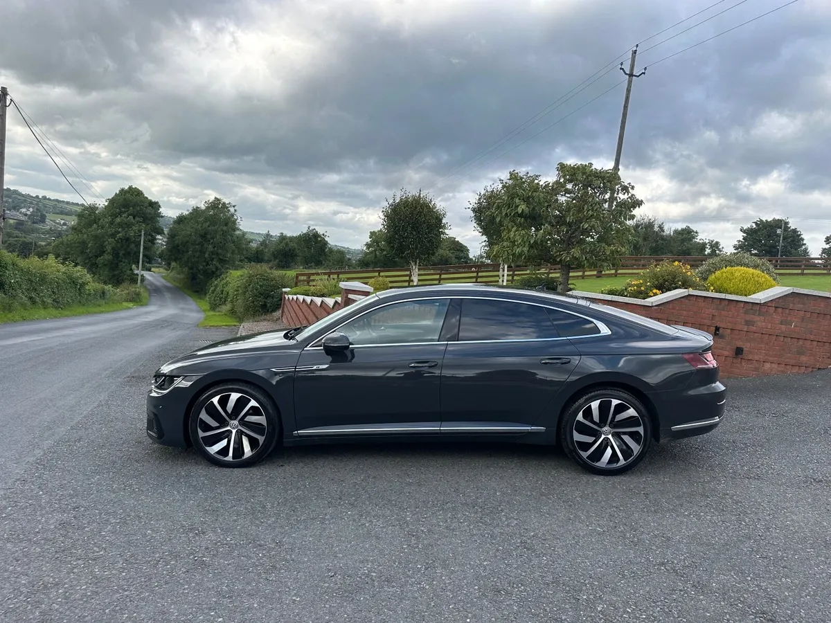 Volkswagen Arteon R Line 2019 - Image 3