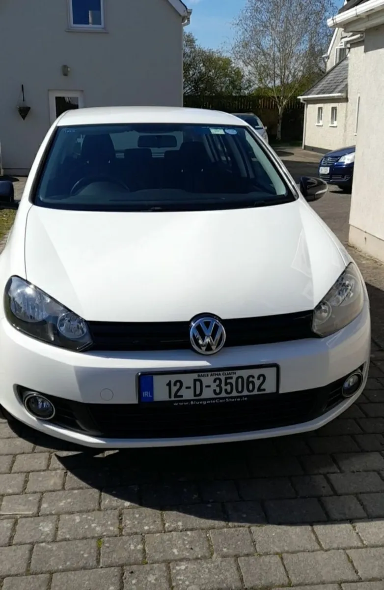 Volkswagen Golf 2012 - Image 2