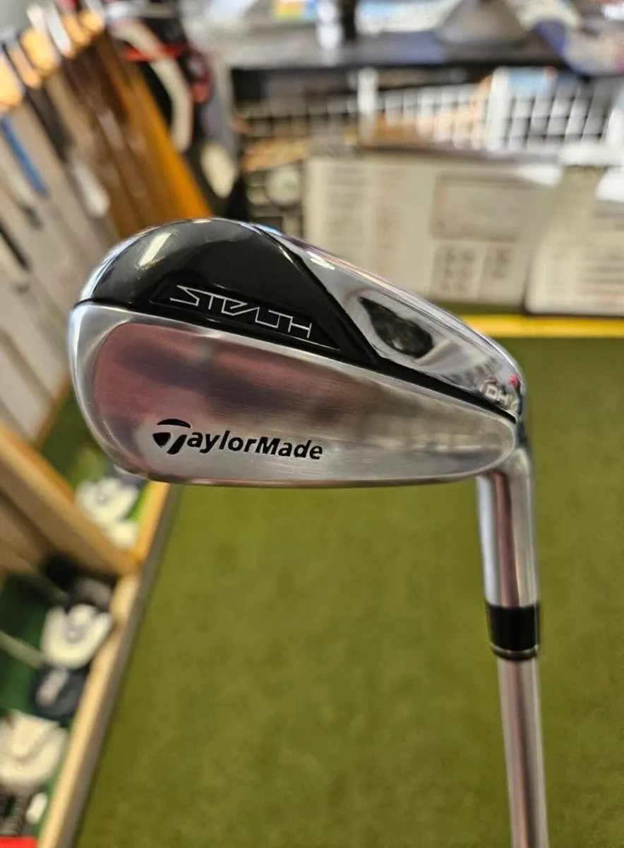 Like New Taylormade Stealth DHY 3 Iron - Image 1