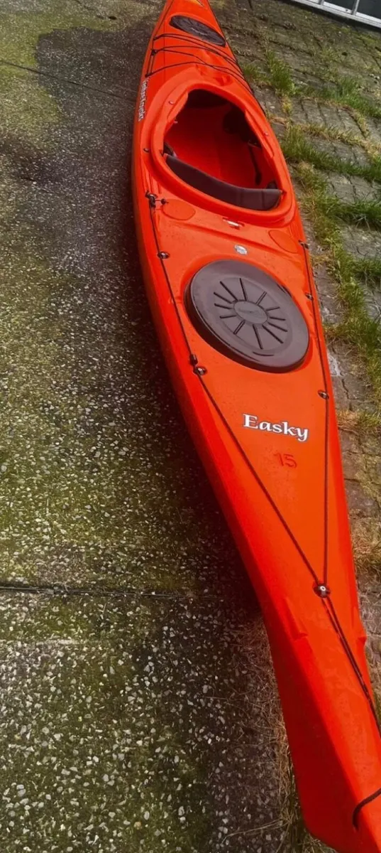 Easy Venture 15ft Sit In Kayak - Image 3