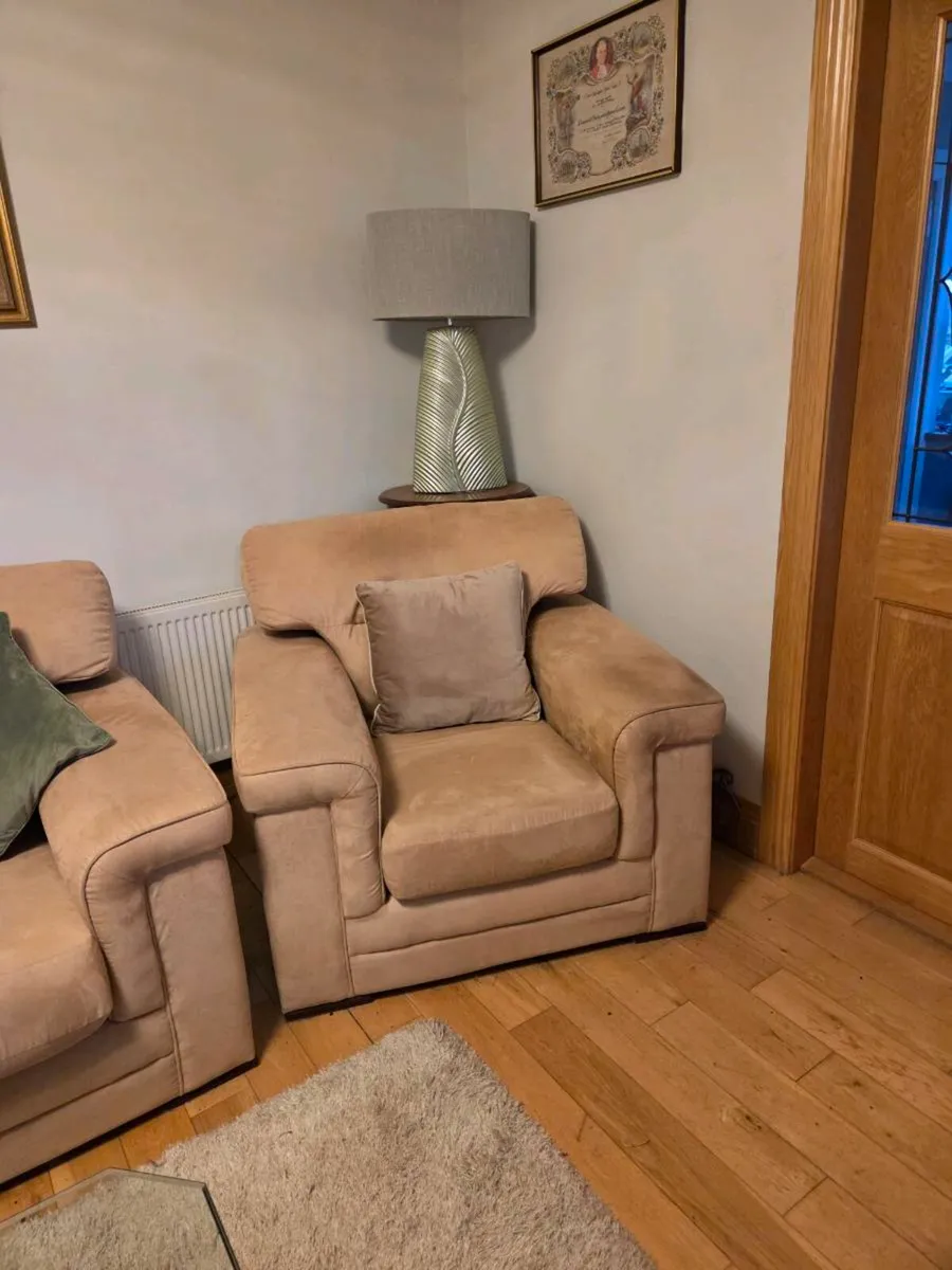 3 piece suite - Image 2
