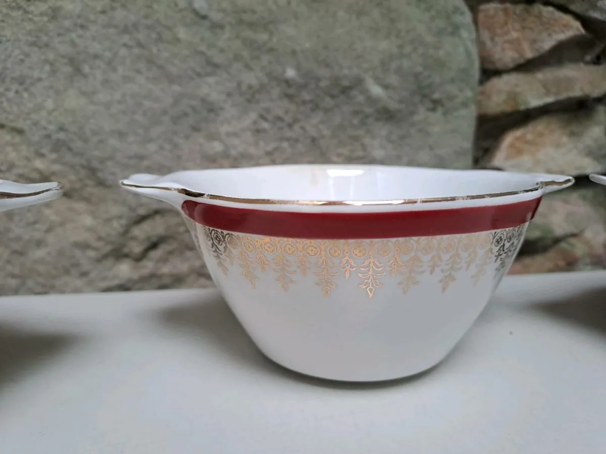 Alfred Meakin Royalty soup bowls - Image 4