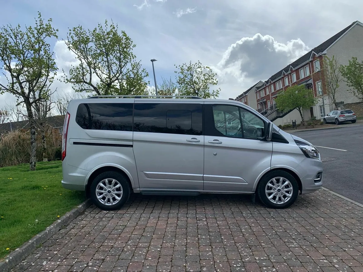 Ford Tourneo 2022 - Image 4