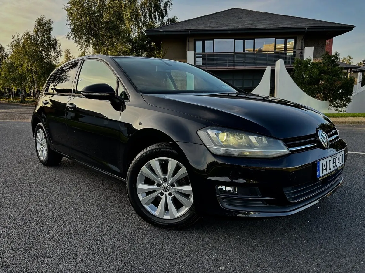 Volkswagen Golf 1.2 DSG Comfortline - Image 1