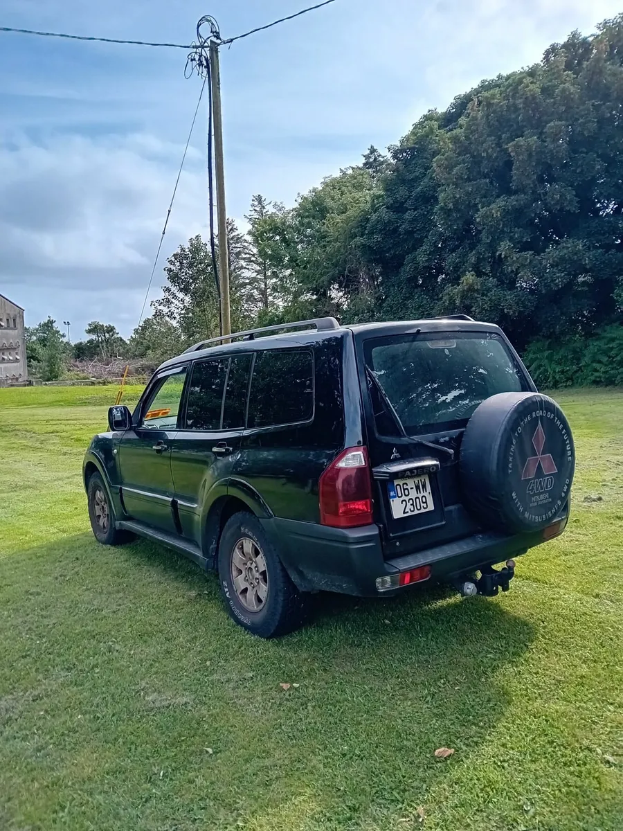 Mitsubishi Pajero 2006 - Image 4