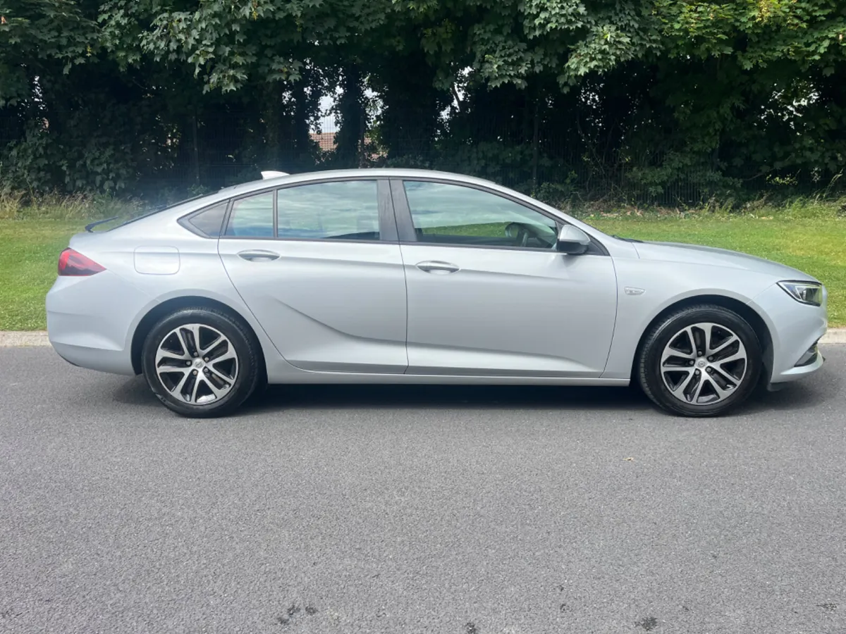 Opel Insignia 2018 ( 01/26) - Image 3