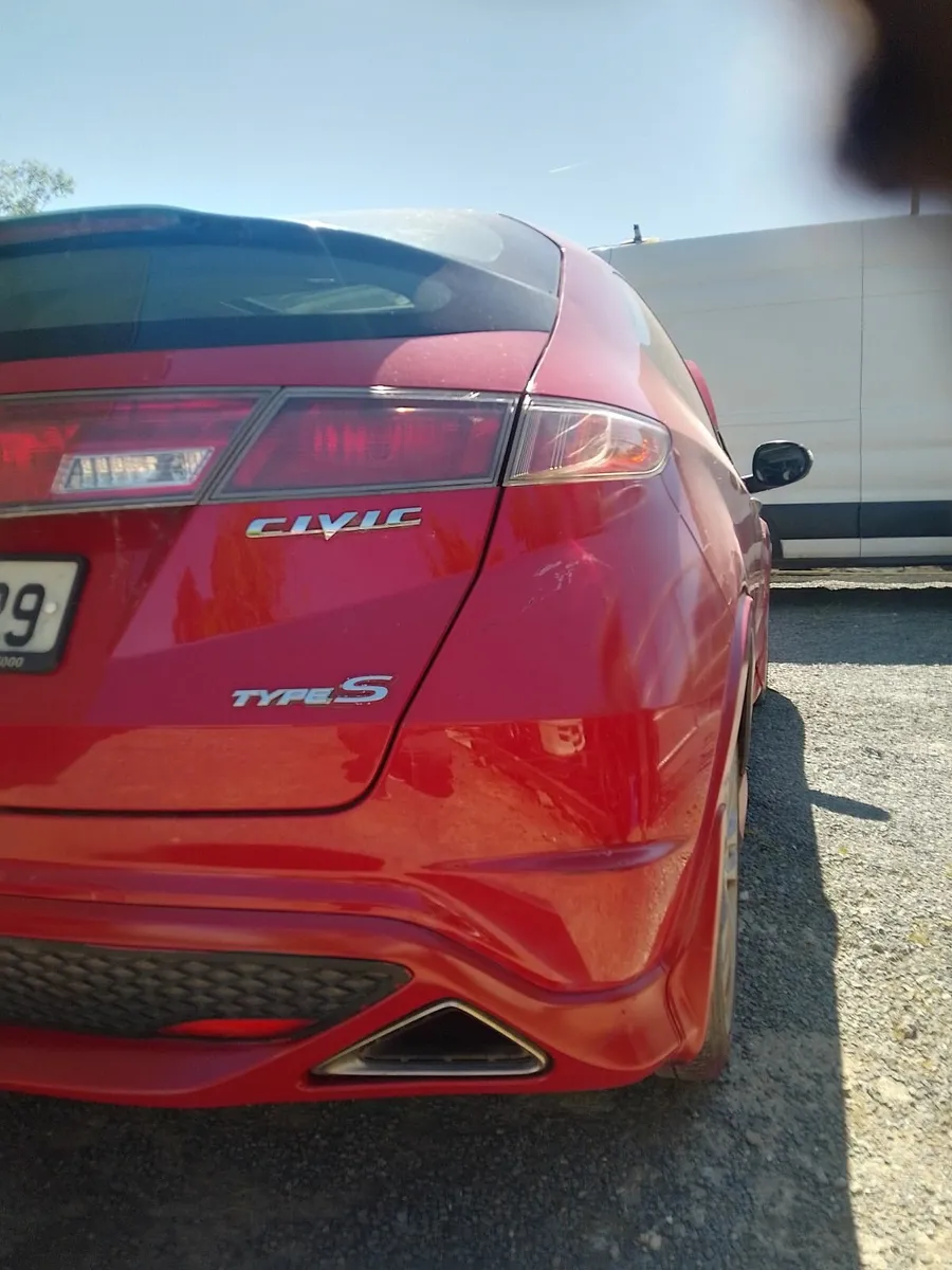 Honda Civic 2008 - Image 1