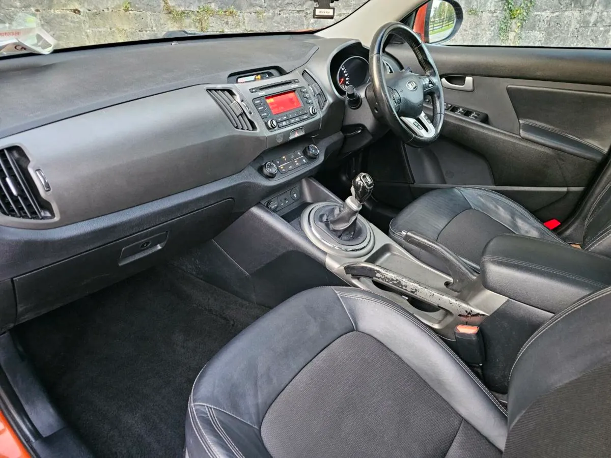 Kia Sportage 1.7 EXS, NCT until 02/11/25 - Image 3