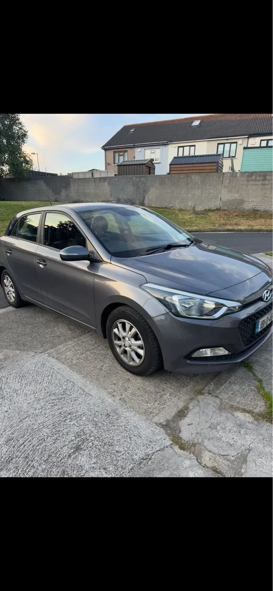 Hyundai i20 - Image 2