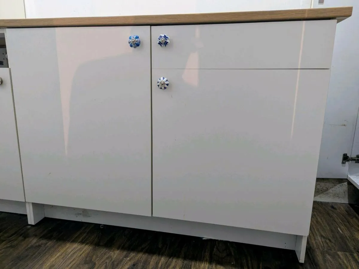 Kitchen Base Cabinets - Image 3