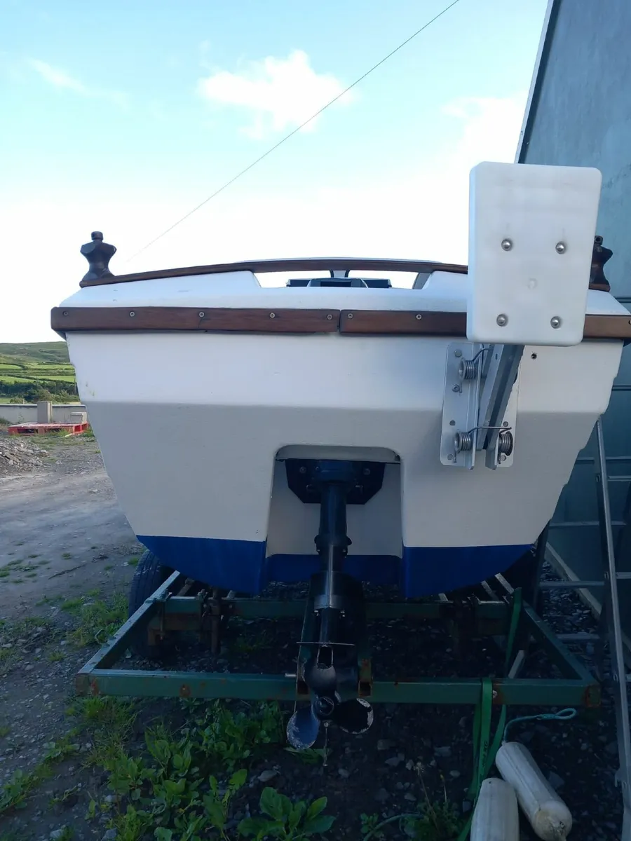 17ft boat - Image 2