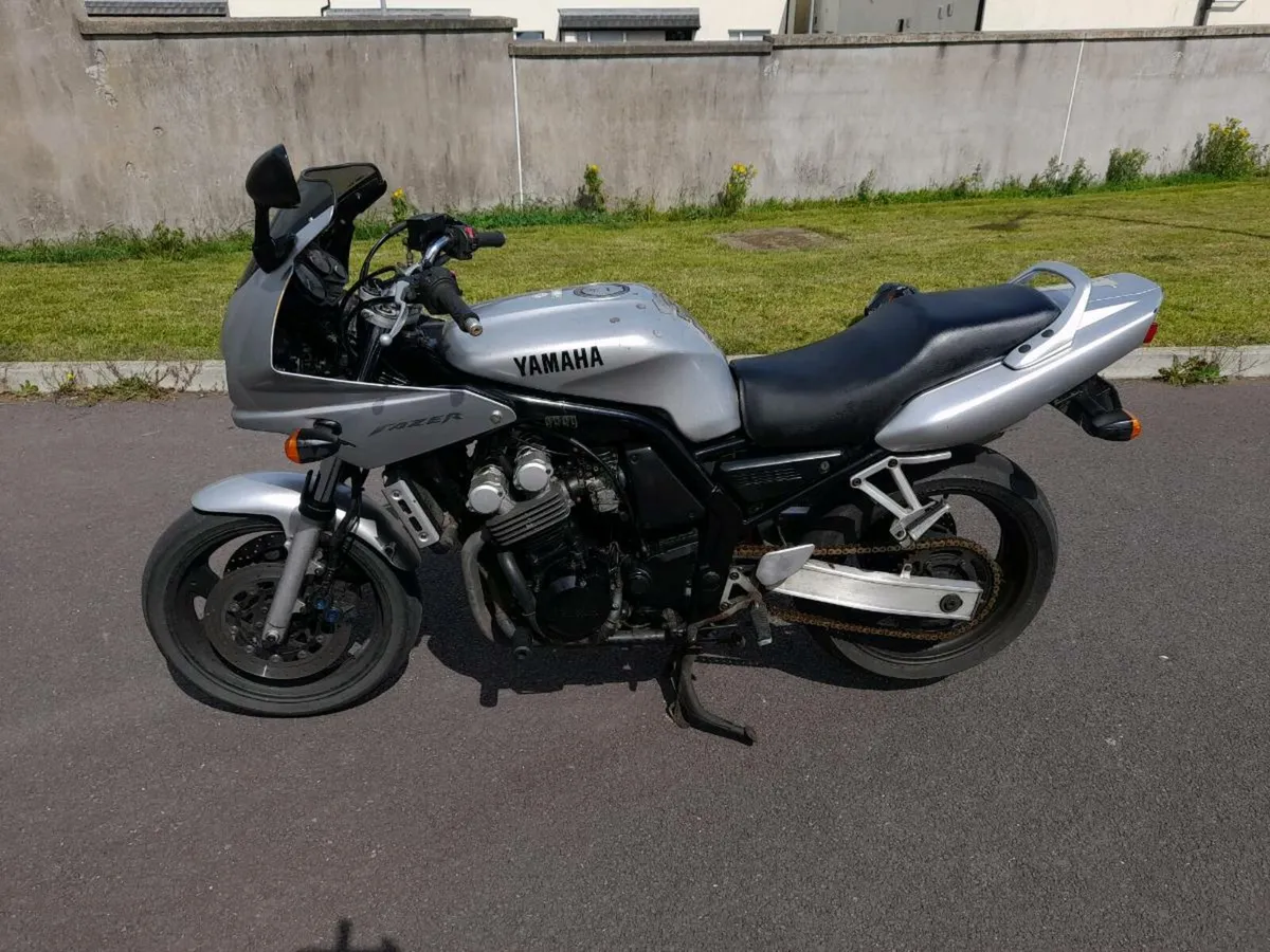 Fazer 600 - Image 2
