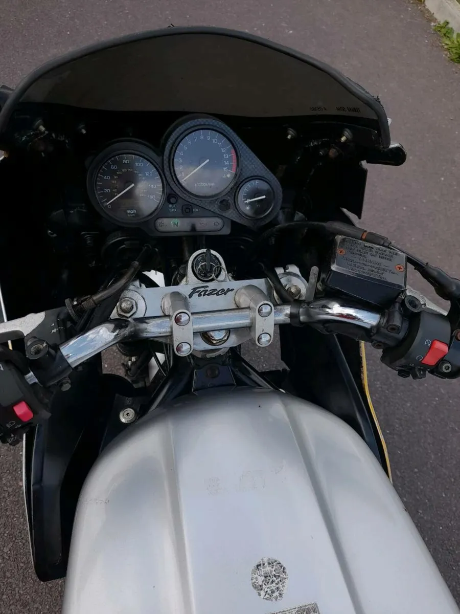 Fazer 600 - Image 4