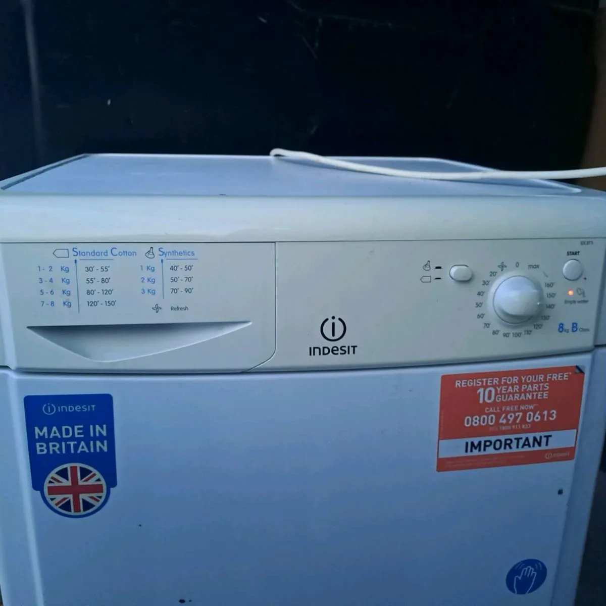 Indesit 8kg condenser dryer b+ - Image 3