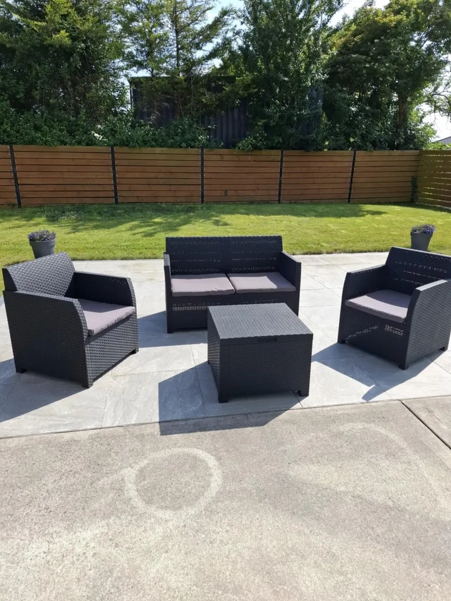 4 piece Rattan Garden Furniture Set - Image 1