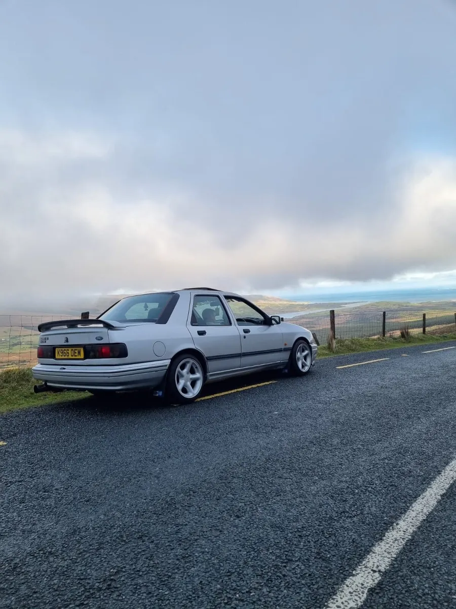 Ford Sierra - Image 4