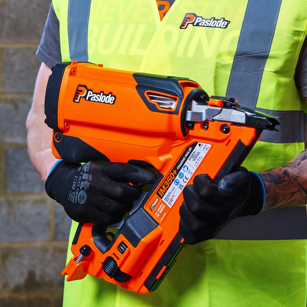 Paslode IM350+ First Fix Nail Gun Kit - New - Image 1