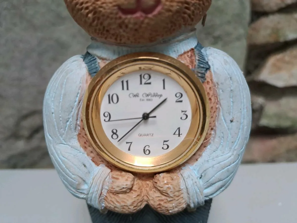 Vintage W Widdop Clock Teddy bear - Image 2