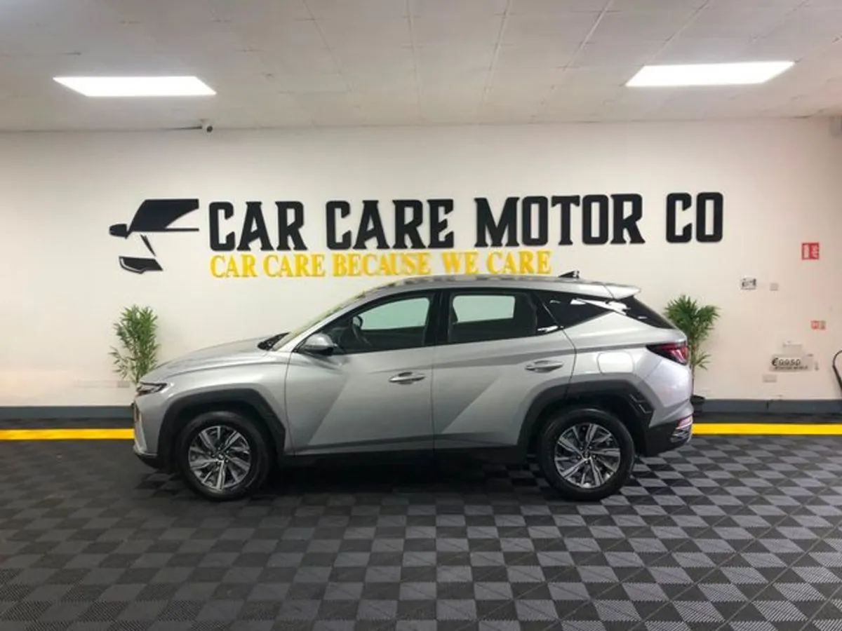 Hyundai Tucson Ix35 Comfort Plus 5DR - Image 3