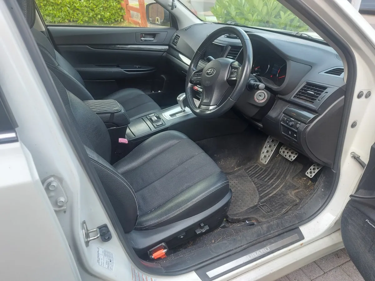 Subaru Outback 2014 - Image 4