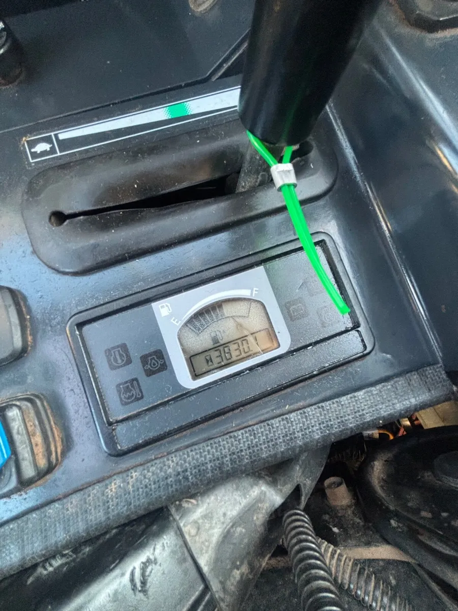 Hitachi Zaxis 26U - Image 4